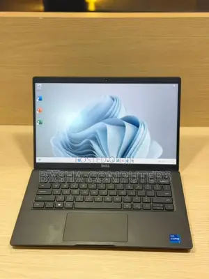 New Laptop Dell Latitude 7420 16GB Intel Core i7 SSD 512GB