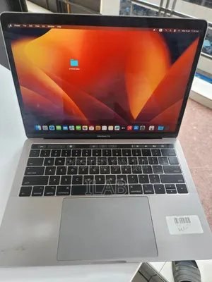 Laptop Apple MacBook Pro 2017 8GB Intel Core i5 SSD 256GB