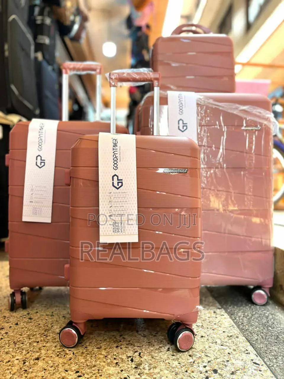 Good Patner Suitcase Rubber