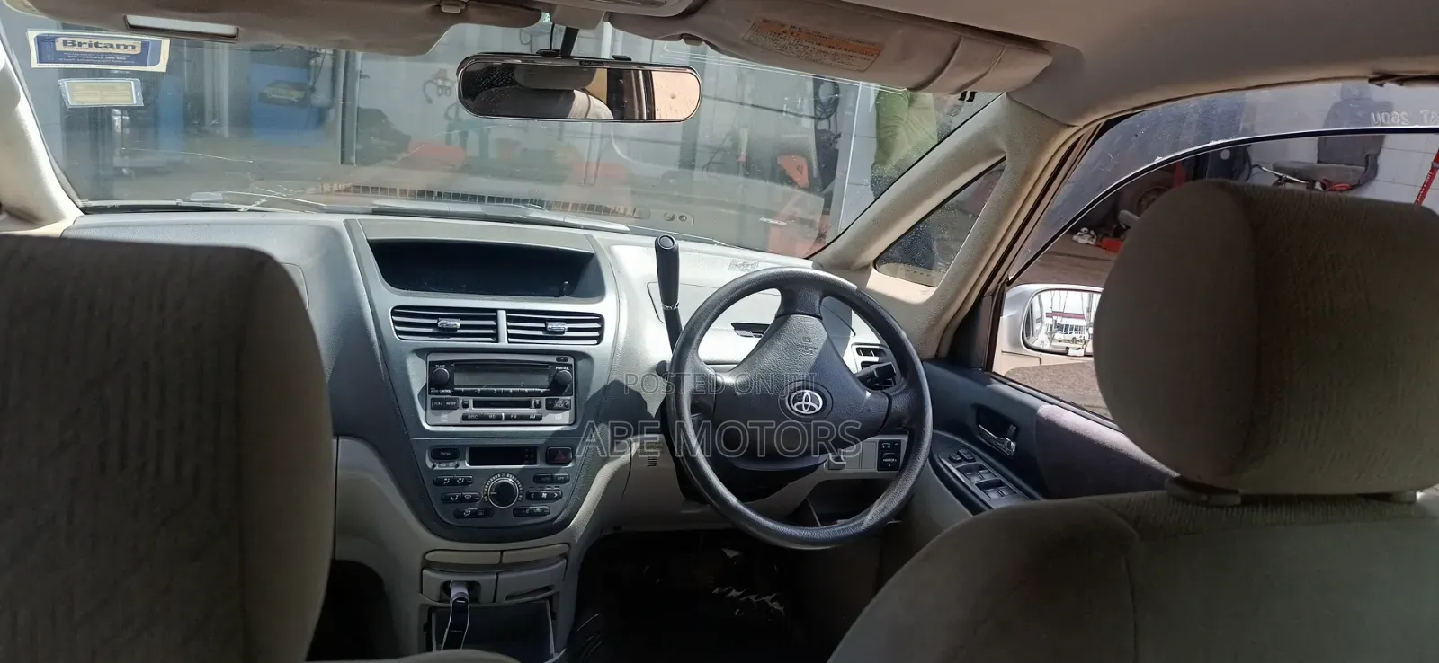 Toyota Opa 2002 Silver