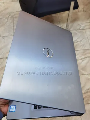Laptop Dell Latitude 7400 8GB Intel Core i7 SSD 256GB