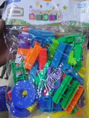 Assemble and Disassemble Building Blocks Toys for Kids
