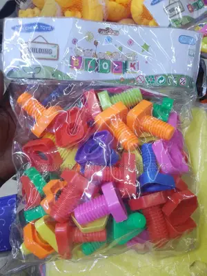 Assemble and Disassemble Building Blocks Toys for Kids