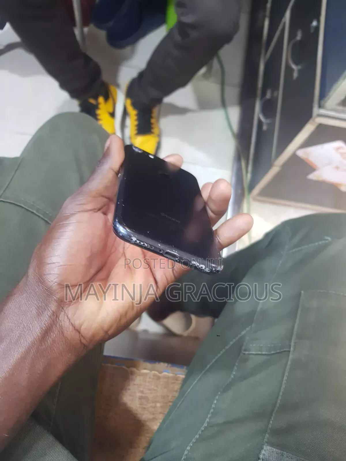 Apple iPhone 7 32 GB Black