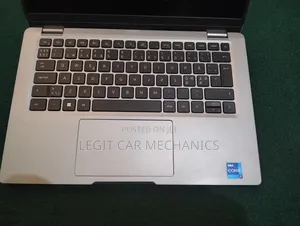 Laptop Dell Latitude 5320 16GB Intel Core i7 SSD 512GB