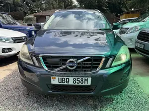 Volvo XC60 2012 Gray