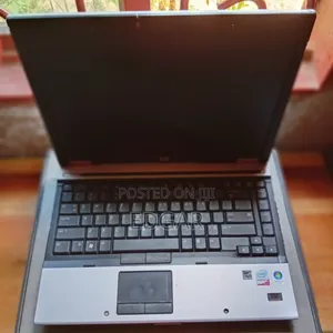 Laptop HP EliteBook 6930P 2GB Intel Core 2 Duo HDD+SSD 320GB