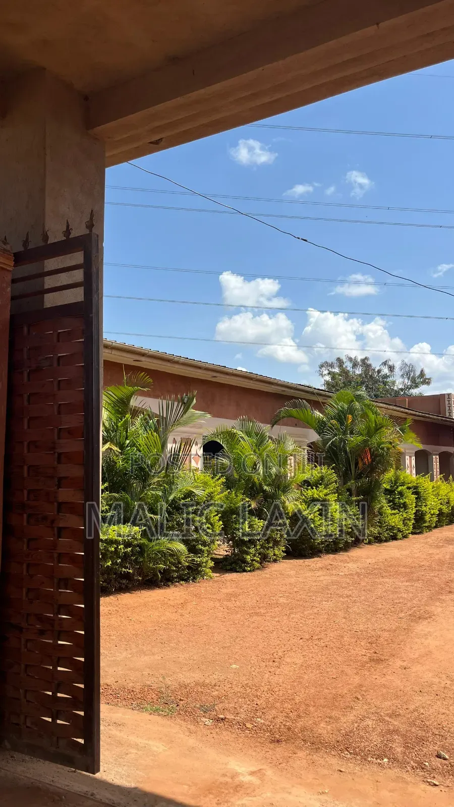 Furnished 10bdrm House in Nakitoma for sale