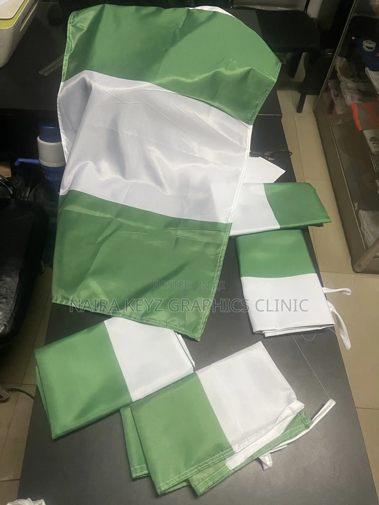 Customized Flag Printing
