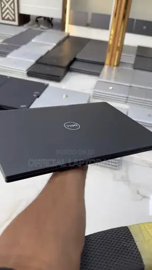 Laptop Dell 14 Premium 8GB Intel Core i5 SSD 256GB