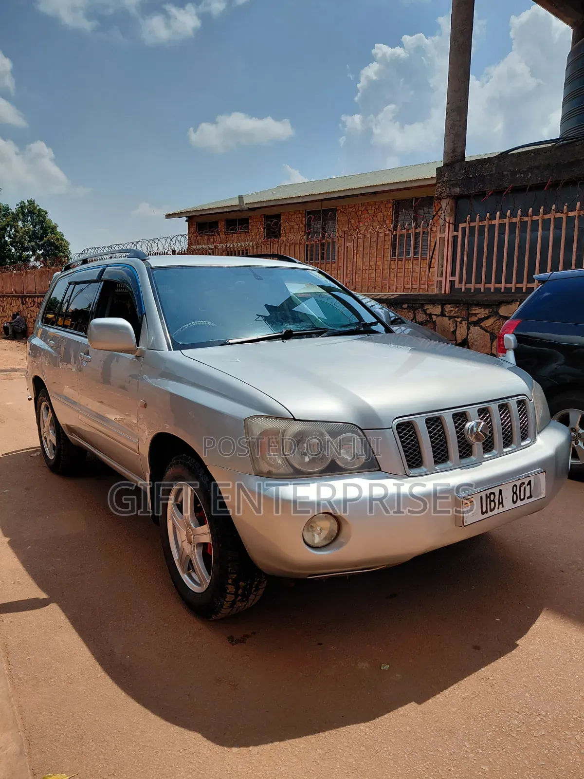 Toyota Kluger 2004 Silver