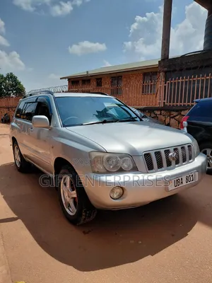 Toyota Kluger 2004 Silver