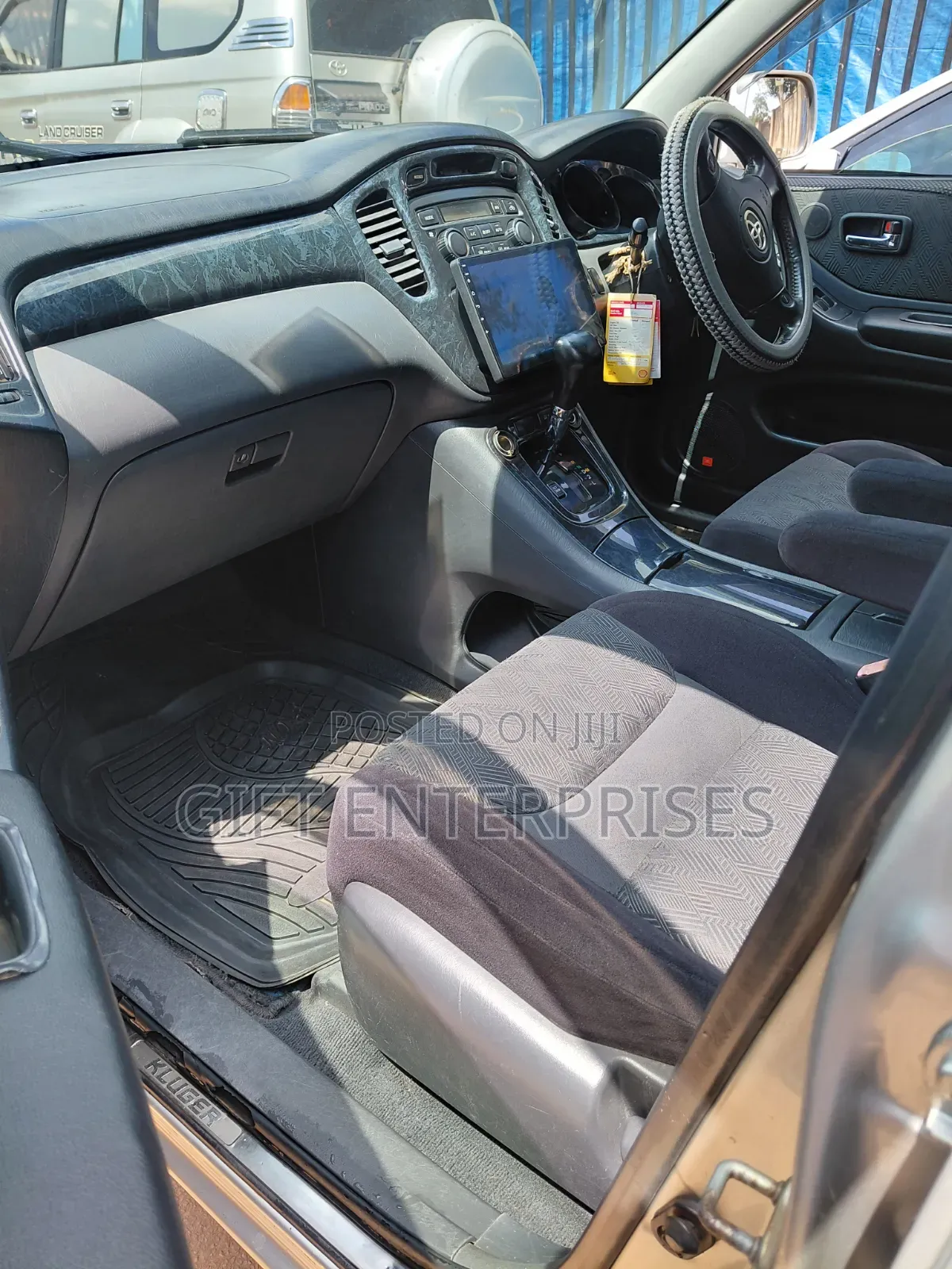 Toyota Kluger 2004 Silver