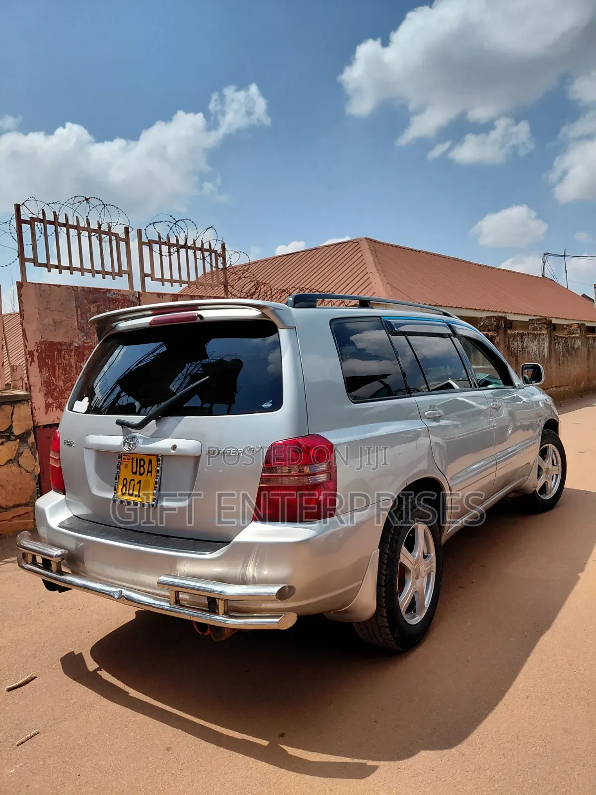 Toyota Kluger 2004 Silver