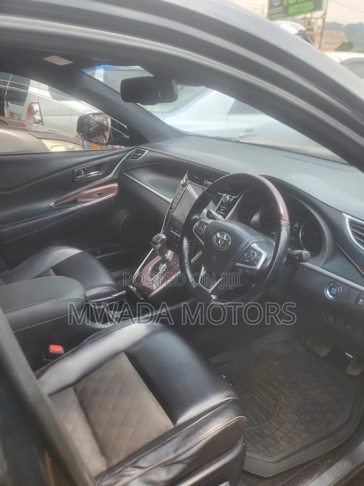 Toyota Harrier 2014 Black