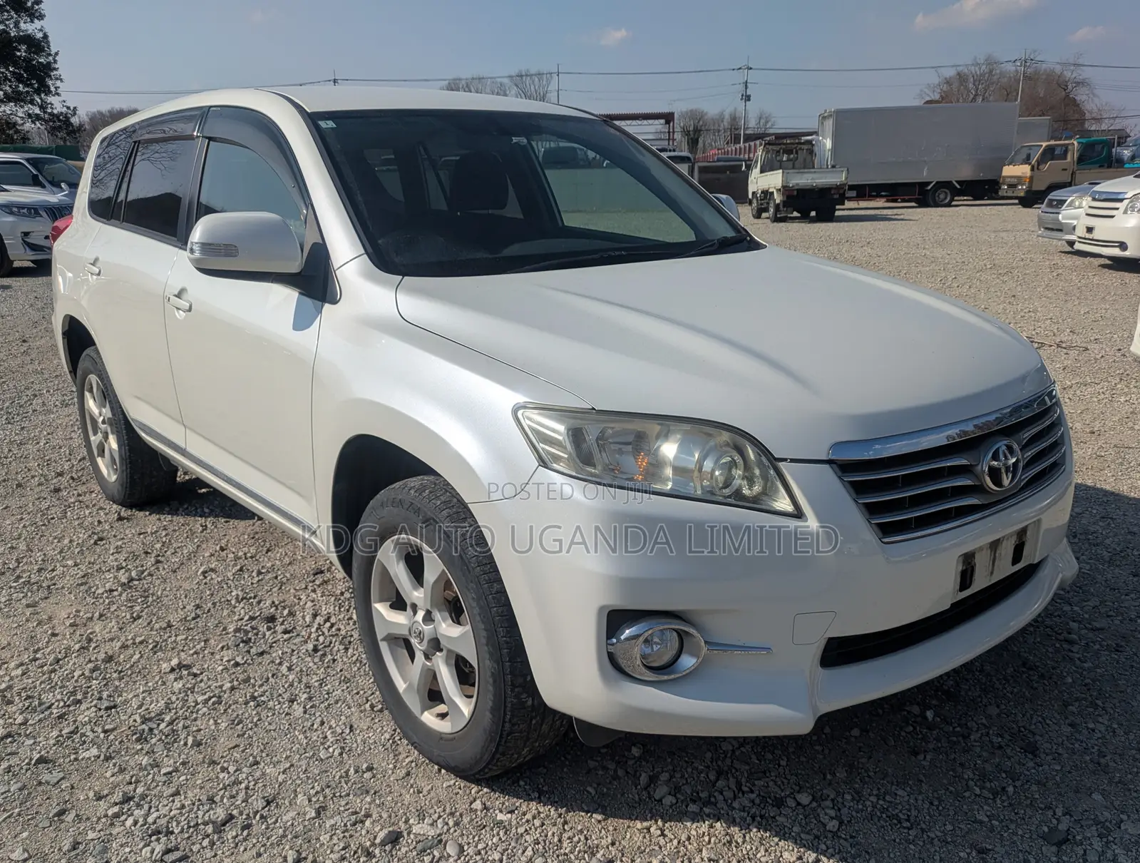 Toyota Vanguard 2011 Pearl