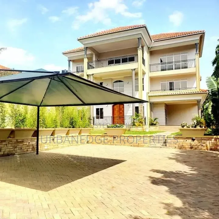 6bdrm Mansion in Munyonyo, Central Division for rent