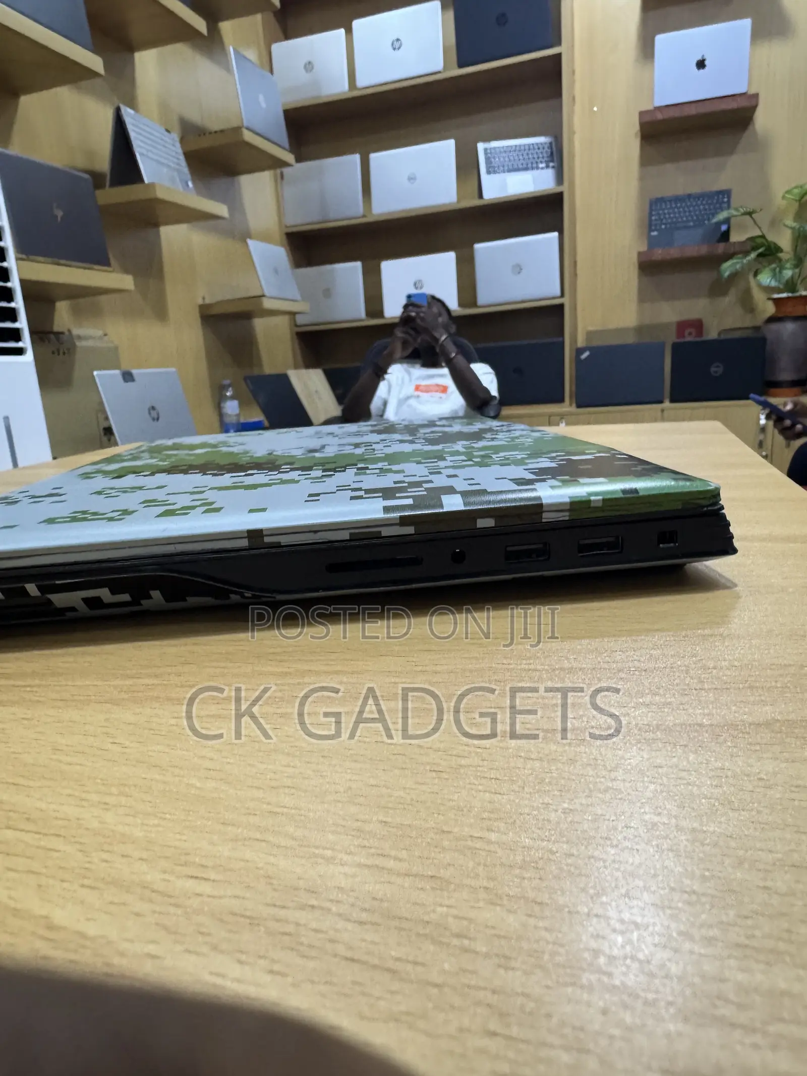 Laptop Dell G5 16GB Intel Core i7 SSHD (Hybrid) 512GB
