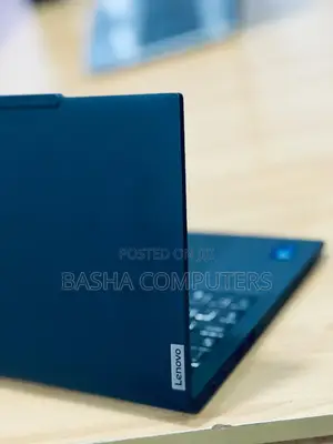New Lenovo ThinkPad T14s G4 16GB Intel Core Ultra 5 SSHD+SSD 512GB