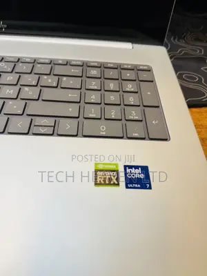 Laptop HP Envy 17 32GB Intel Core Ultra 7 SSD 1T