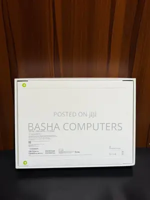 New Apple MacBook Pro 2026 M5 Pro 16GB Apple M5 Pro SSHD+SSD 512GB