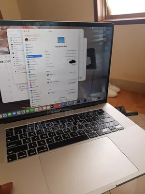 Laptop Apple MacBook Pro 16GB Intel Core Ultra 9 SSD 1T
