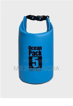 5ltr Waterproof Dry Roll Top Bags With Shoulder Strap Fr Easy Carrying