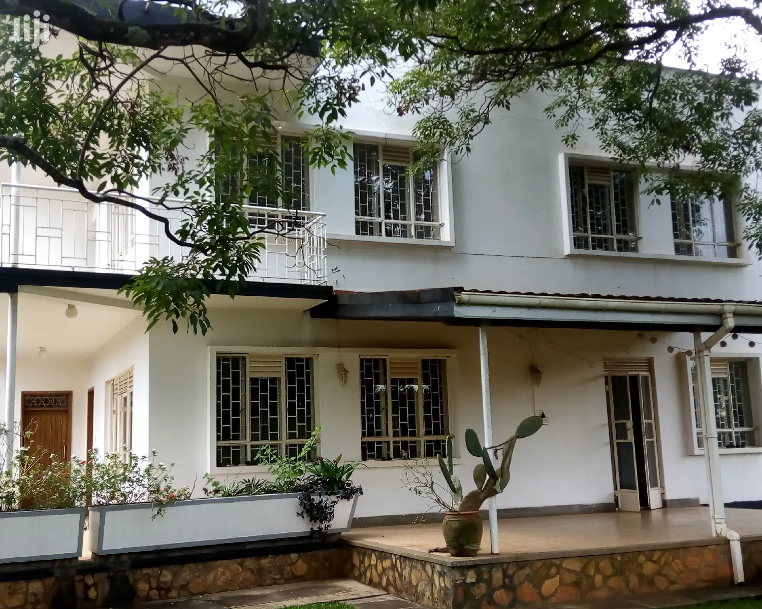 4bedrooms House Is Available for Rent in Kololo