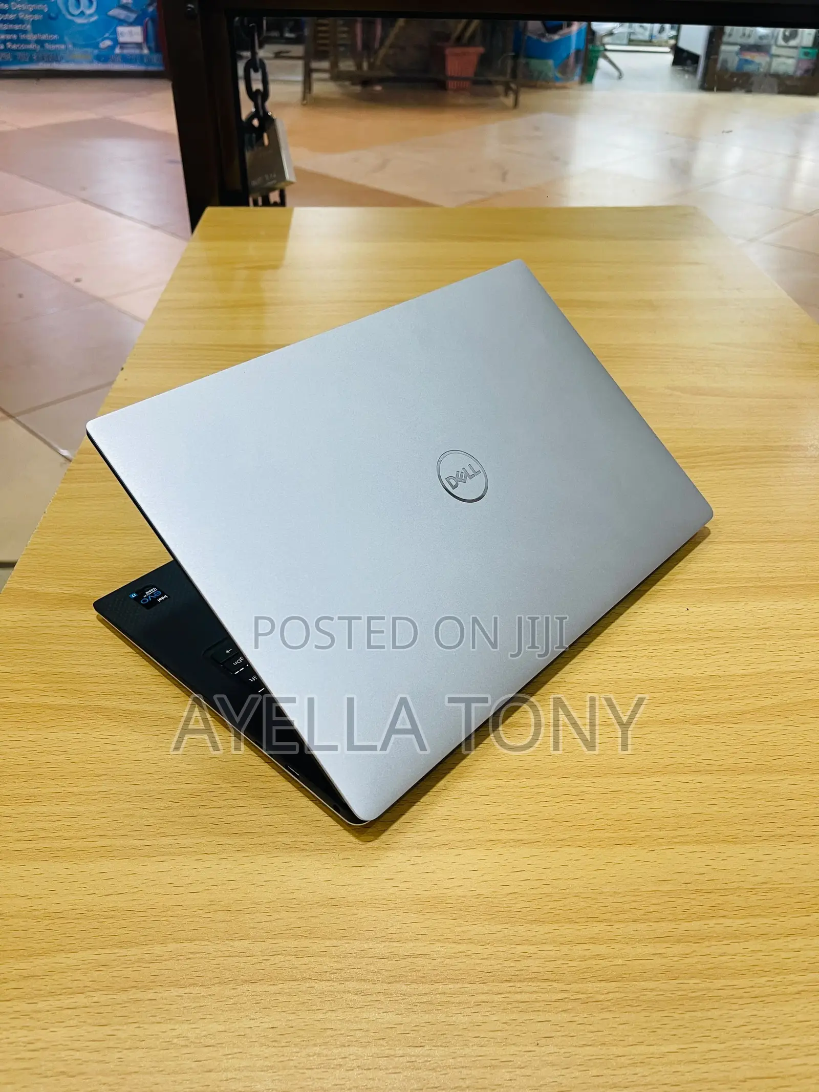 New Laptop Dell XPS 13 9310 16GB Intel Core i7 SSD 512GB