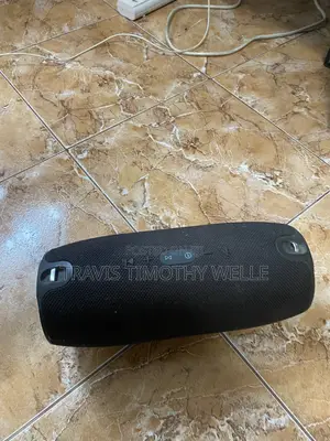 JBL Xtreme(No Charger)