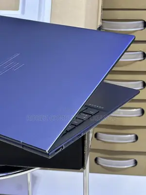 New Laptop HP Elite Dragonfly G3 32GB Intel Core i7 SSD 512GB