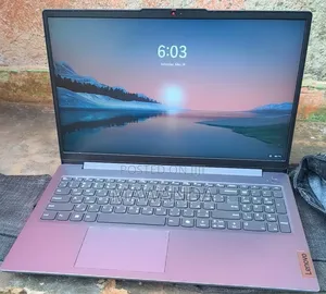 Laptop Lenovo 8GB HDD+SSD 128GB