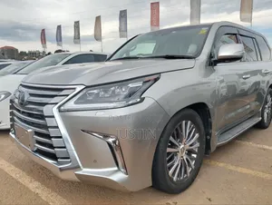 Lexus LX 2017 Silver