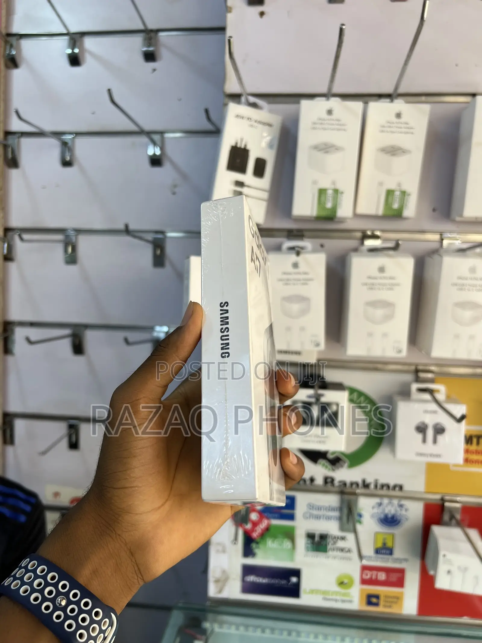 New Samsung Galaxy A17 128 GB Gray