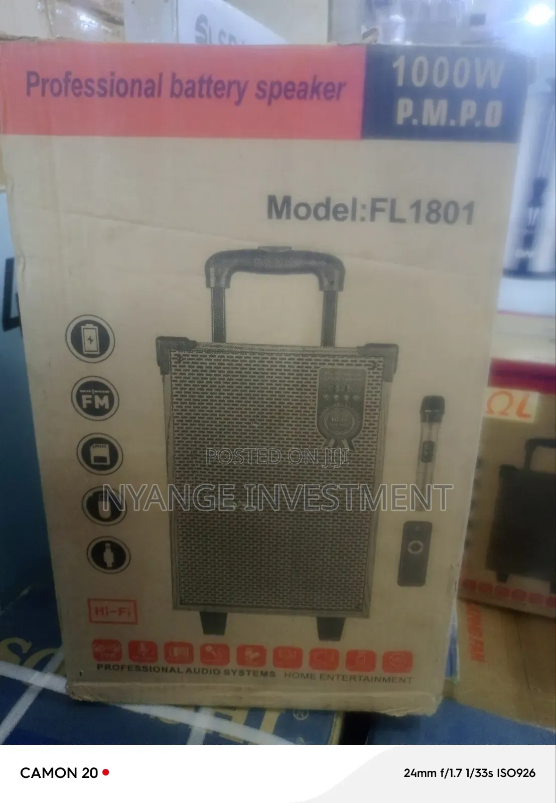 Fol Fl1801 Professional Battery Speaker With A Karaoke Microphone.