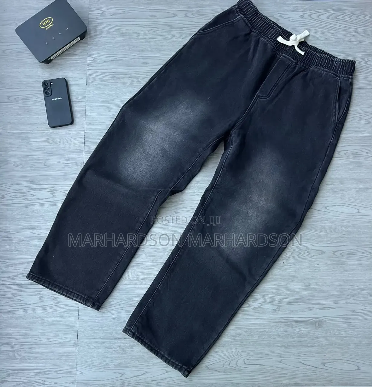 Men Jeans With Shades