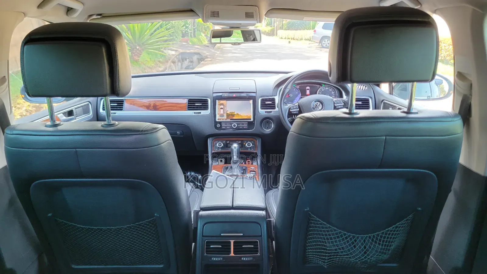 Volkswagen Touareg 2012 Black