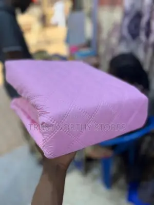 Elastic Waterproof Soft Mattress Protector