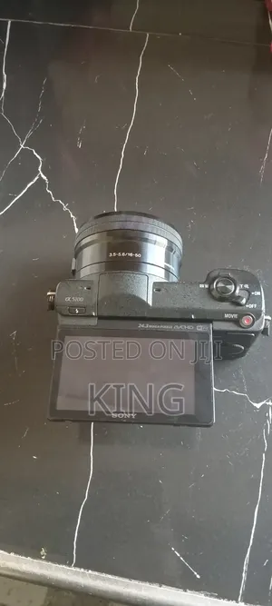Sony A5100