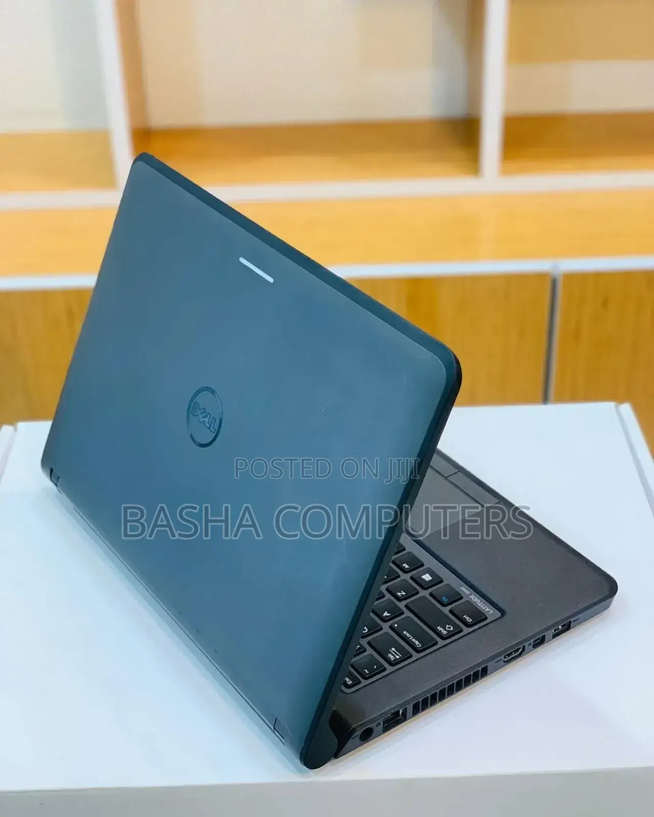 New Laptop Dell Latitude 3400 4GB Intel Core i5 SSHD+SSD 256GB
