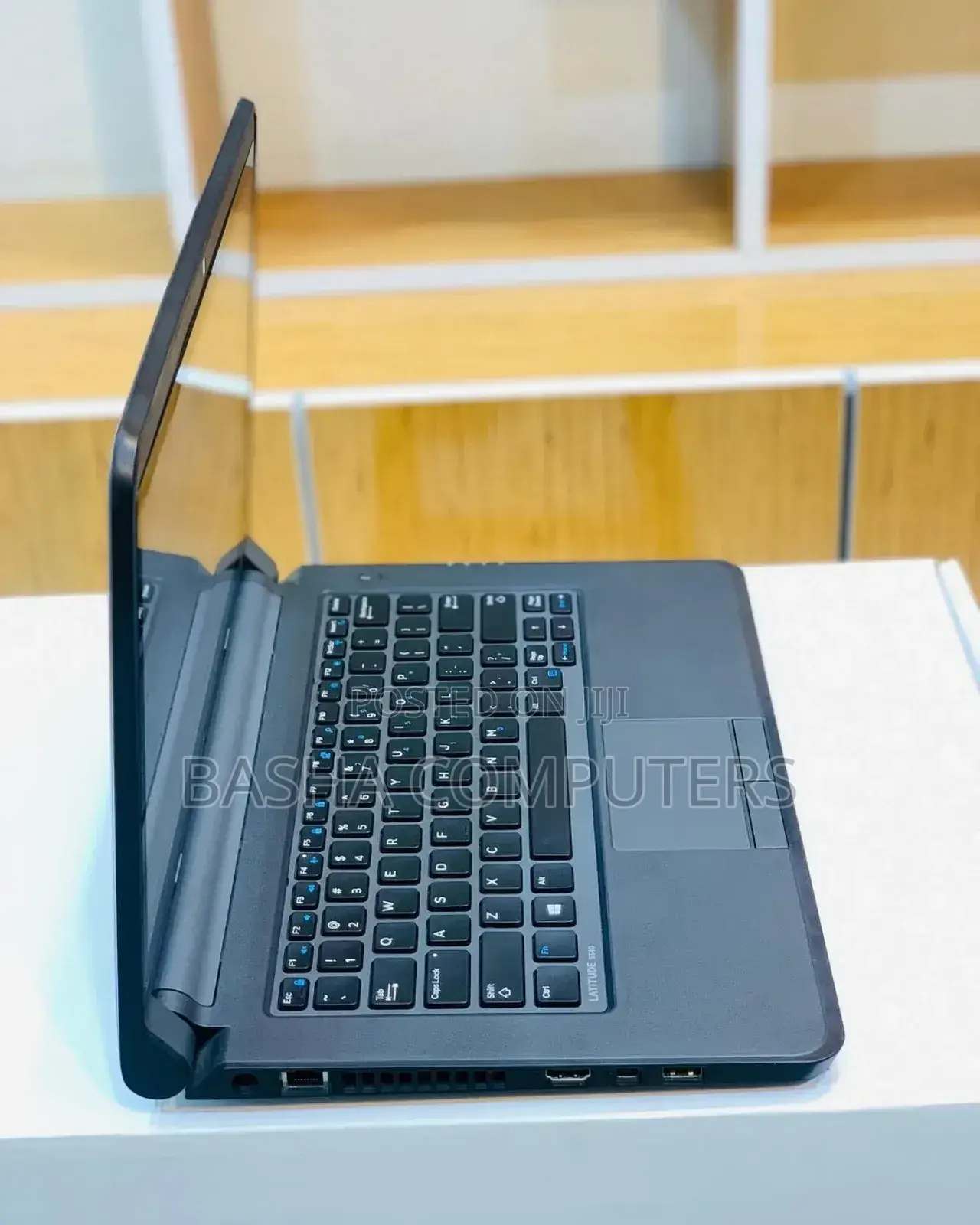 New Laptop Dell Latitude 3400 4GB Intel Core i5 SSHD+SSD 256GB