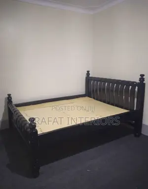 Large Black Vintage Bed