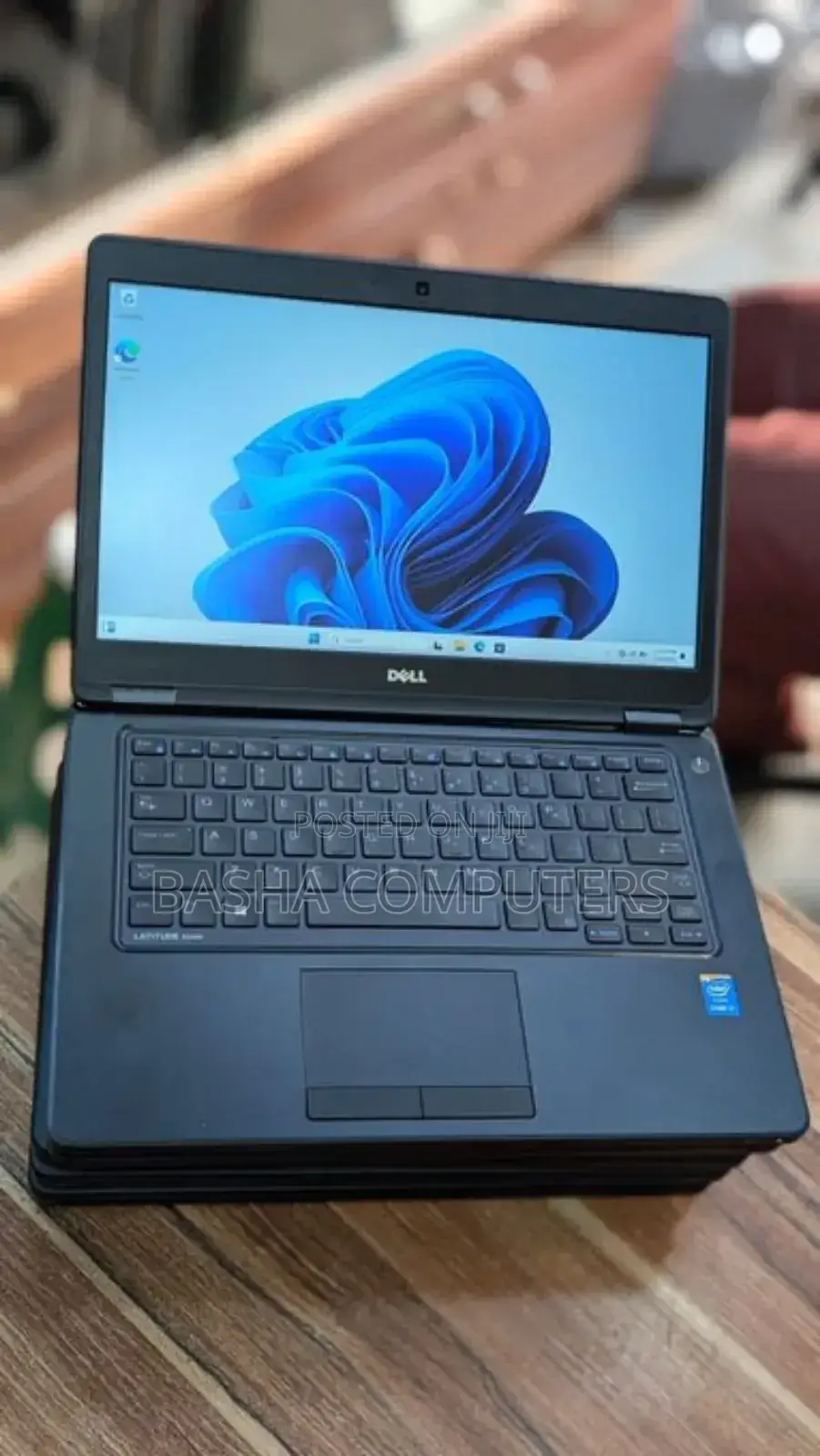 New Laptop Dell 8GB Intel Core i7 HDD+SSD 500GB