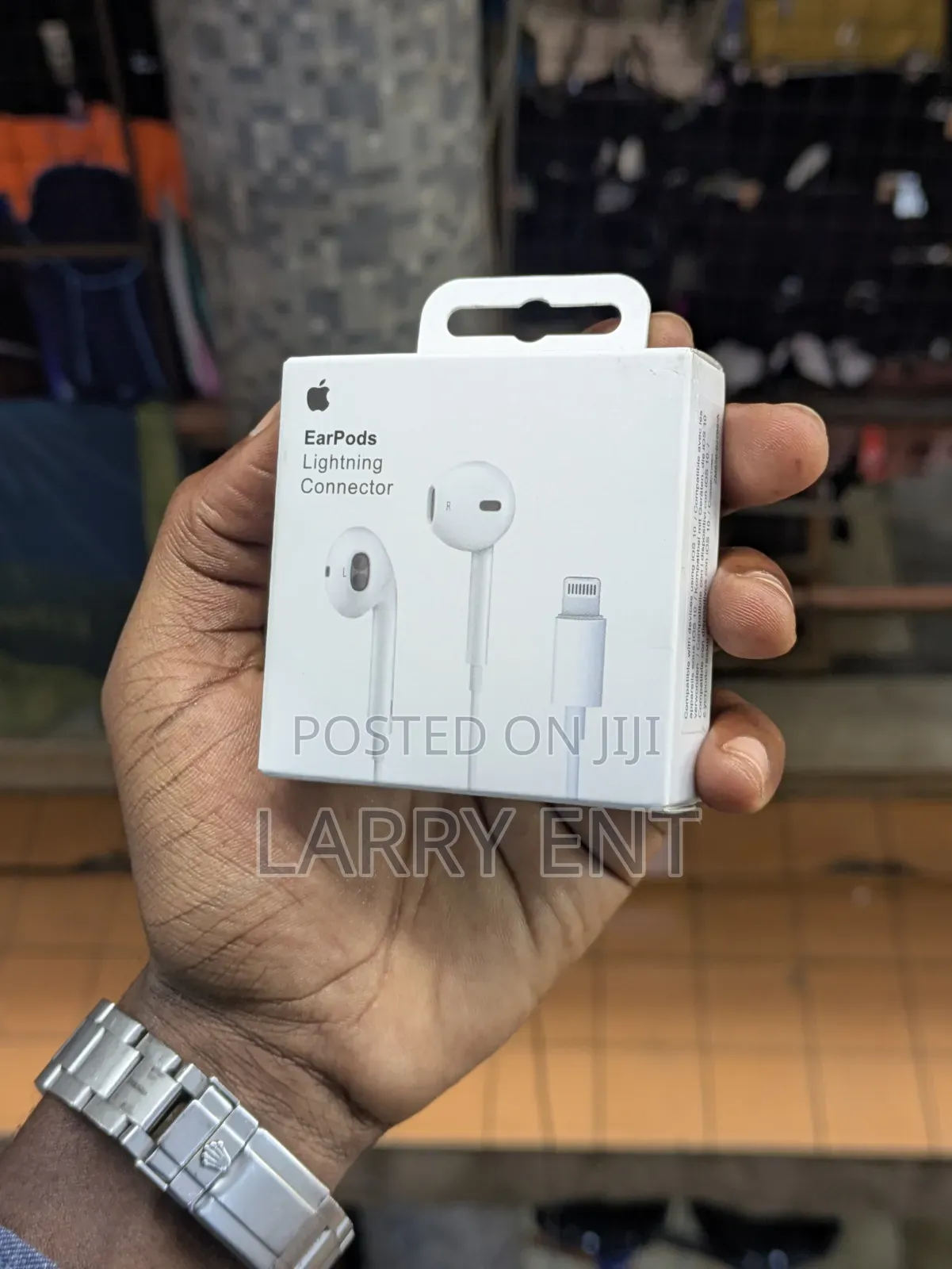 Apple Earpods With Lightning Connector Clear Sound