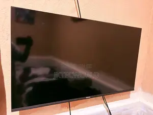 42 Inches Hisense Smart Tv