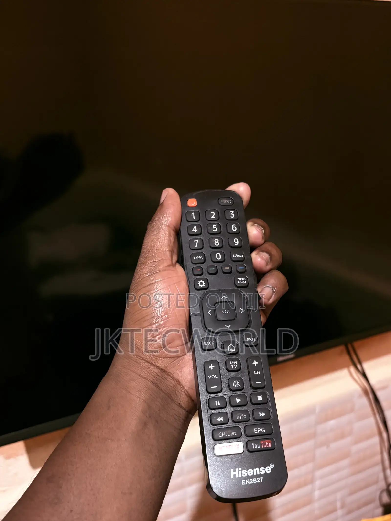 42 Inches Hisense Smart Tv