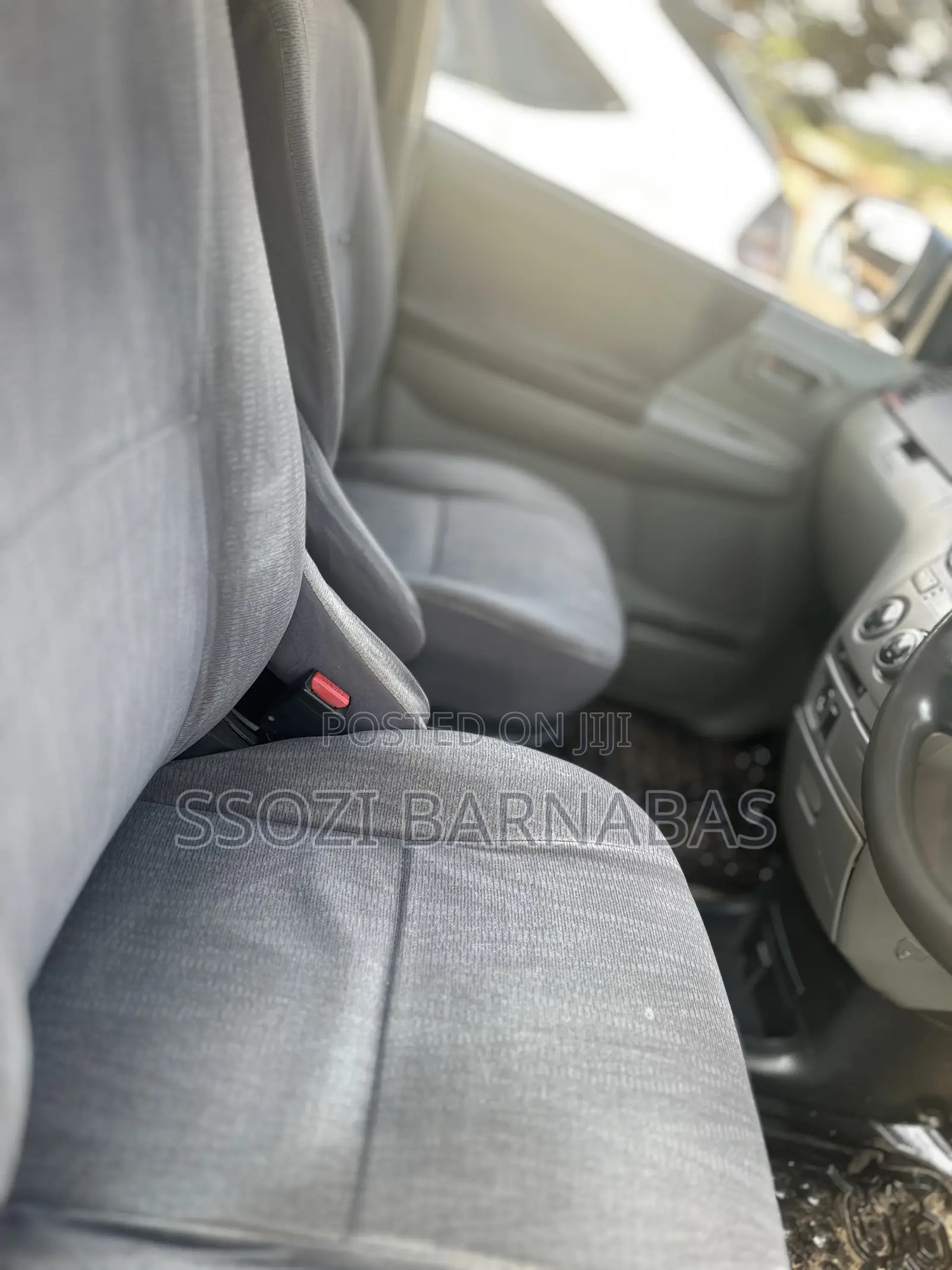 Toyota Noah 2002