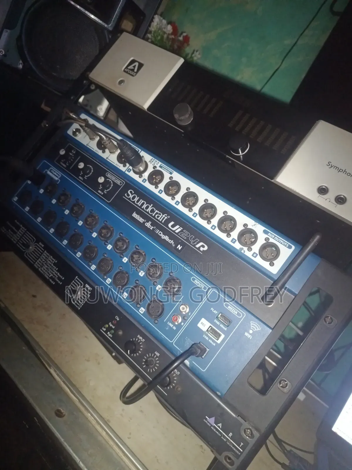 Sound Craft Ui24r Digital Audio Mixer
