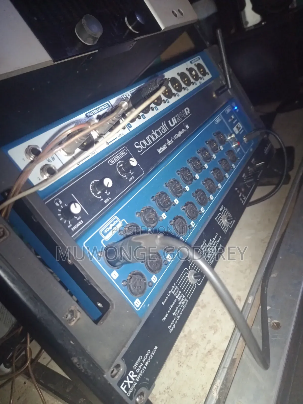 Sound Craft Ui24r Digital Audio Mixer