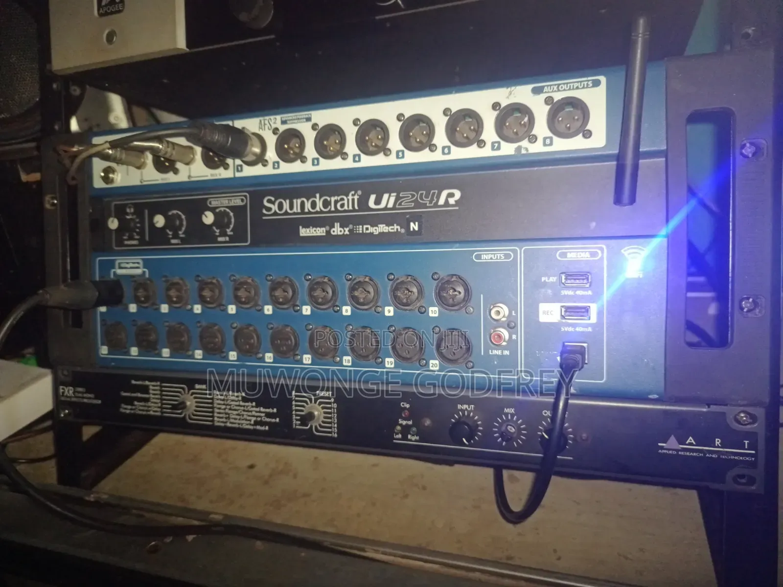 Sound Craft Ui24r Digital Audio Mixer